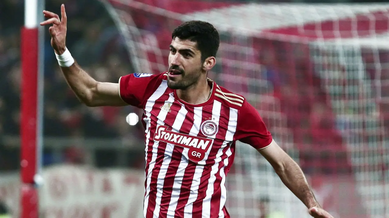 RC Lens – Mercato : Négociations entamées pour Bouchalakis (Olympiakos)